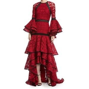 Alexis Laurel Tiered Lace Gown S